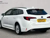 Used Toyota Corolla 140 HP (102 kW) 2025 White Estate