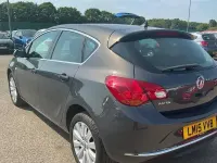 Used Vauxhall Astra 136 HP (100 kW) 2015 Asteroid grey Hatchback