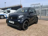 Used Smart ForTwo Cabrio Premium 71 HP (52 kW) 2017 Black Cabriolet