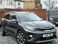 Begagnad Kia Stonic 118 HK (86 kW) 2019 Grå SUV