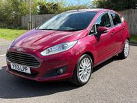 Usado Ford Fiesta Titanium 2013 Vermelho Citadino