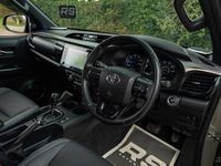 Used Toyota HiLux 204 HP (150 kW) 2024 Pickup