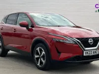 Used Nissan Qashqai N-Connecta 140 HP (102 kW) 2022 Red SUV