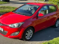 Käytetty Hyundai i20 Active 101 HP (74 kW) 2012 Punainen Viistoperä