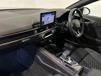 Used Audi RS4 Design 444 HP (326 kW) 2024 Black Estate