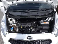 Used Kia Venga 90 HP (66 kW) 2016 White Hatchback