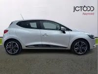 Used Renault Clio Iconic 88 HP (64 kW) 2019 Silver Hatchback