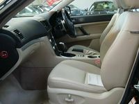 Begagnad Subaru Outback 2009 SUV