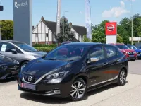 Begagnad Nissan Leaf Acenta 110 kW (150 HK) 2018 Svart Halvkombi