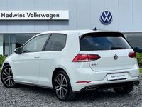 Used VW Golf VII R-line 150 HP (110 kW) 2019 White Hatchback