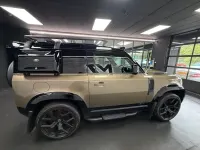 Used Land Rover Defender Dynamic 250 HP (183 kW) 2021 Brown SUV