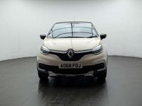Used Renault Captur GT-Line 90 HP (66 kW) 2018 Cream/black SUV