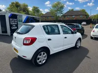 Gebraucht Dacia Sandero Ambiance 2016 Weiß Kleinwagen