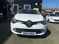 Used Renault Clio Dynamique 90 HP (66 kW) 2014 White Hatchback