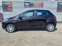 Gebraucht Mazda 2 2013 Braun Kleinwagen