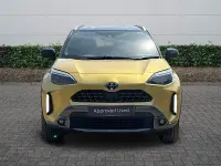 Used Toyota Yaris Hybrid Edition 2022 Brass gold Estate