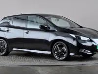 Gebraucht Nissan Leaf N-Connecta 110 kW (150 PS) 2023 Schwarz Kleinwagen