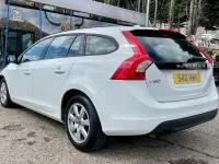 Used Volvo V60 114 HP (83 kW) 2012 White Estate