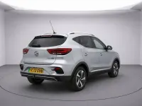 Usado MG ZS Trophy 114 kW (156 CV) 2022 Plateado SUV