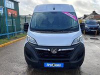 Used Vauxhall Movano 140 HP (102 kW) 2023 White MPV