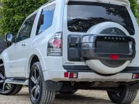 Used Mitsubishi Shogun 200 HP (147 kW) 2014 SUV