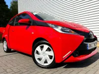 Used Toyota Aygo X-play 68 HP (50 kW) 2017 Red Hatchback