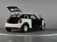 Used Mini ONE Classic 102 HP (75 kW) 2019 White Hatchback