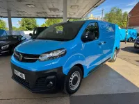 Used Vauxhall Vivaro 100 kW (136 HP) 2022 Blue MPV