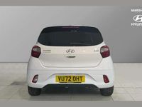 Used Hyundai i10 Premium 84 HP (61 kW) 2022 White Hatchback