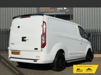 Used Ford Transit Custom Limited 130 HP (95 kW) 2023 White Van