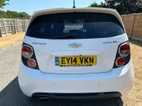 Used Chevrolet Aveo 2014 White Hatchback