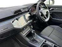 Used Audi Q3 S-Line 150 HP (110 kW) 2023 White SUV