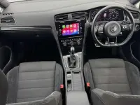 Używany VW Golf VII R 310 KM (228 kW) 2018 Biały Hatchback