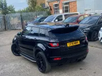 Used Land Rover Range Rover evoque HSE Dynamic 180 HP (132 kW) 2018 Black Estate