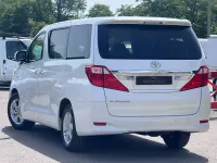 Used Toyota Alphard Limited 2014 White MPV