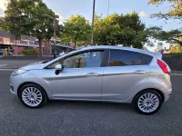 Used Ford Fiesta Titanium 98 HP (72 kW) 2015 Silver Hatchback