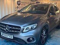 Used Mercedes GLA180 Urban 122 HP (89 kW) 2019 Grey SUV