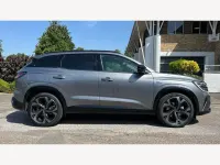 Used Renault Austral Iconic Esprit Alpine 200 HP (147 kW) 2025 Metallic  shadow grey  SUV