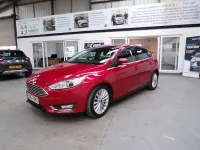 Used Ford Focus Titanium X 120 HP (88 kW) 2017 Red Hatchback