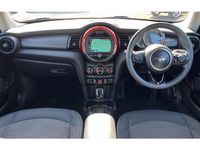 Used Mini Cooper 136 HP (100 kW) 2018 Red Hatchback