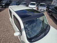 Used Nissan Cube 2011 White Hatchback
