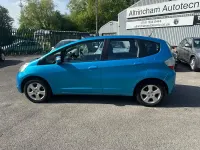 Used Honda Jazz ES 100 HP (73 kW) 2010 Blue Hatchback