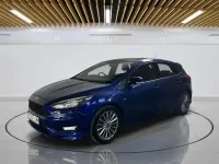 Used Ford Focus ST-Line 140 HP (102 kW) 2017 Blue Hatchback