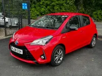 Used Toyota Yaris Hybrid 2019 Red Hatchback