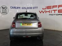 Second-hand Fiat 500e La Prima 86 kW (118 CP) 2021 Gri Hatchback