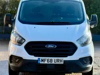 Usado Ford Transit Custom Trend 130 CV (95 kW) 2018 Blanco Van