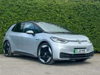 Usado VW ID.3 Pro Performance 150 kW (204 CV) 2021 Plateado Utilitario