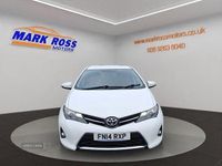 Used Toyota Auris Sport 132 HP (97 kW) 2014 White Hatchback