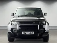 Used Land Rover Defender SE Dynamic 250 HP (183 kW) 2021 Santorini black SUV
