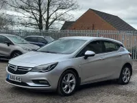 Second-hand Vauxhall Astra SRi 136 CP (100 kW) 2016 Argintiu Hatchback